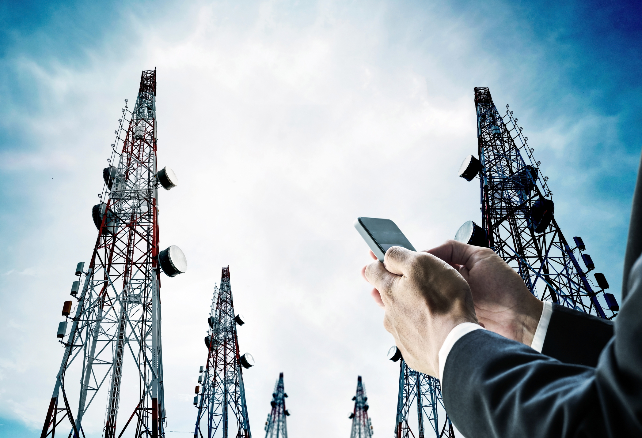 Telecom Towers Are Falling: Why Your Internet Provider Keeps Going Down This August